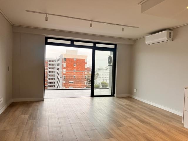 To Let 2 Bedroom Property for Rent in Sea Point Western Cape